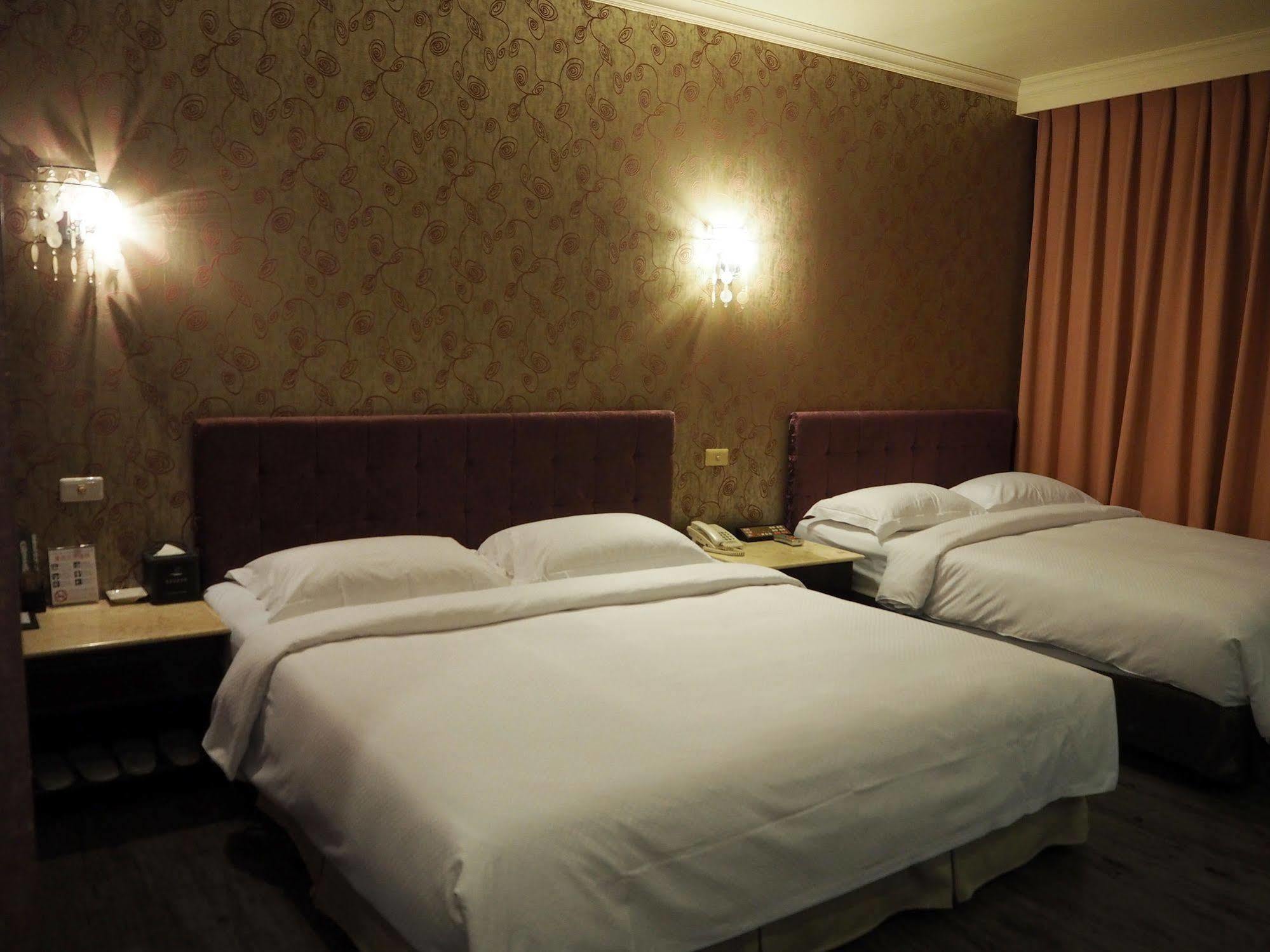 The Riverside Hotel & Motel Kaohsiung Exterior foto